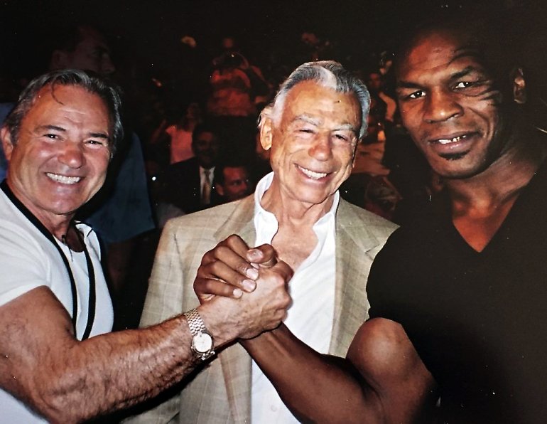 Kirk Kerkorian And Mike Tyson