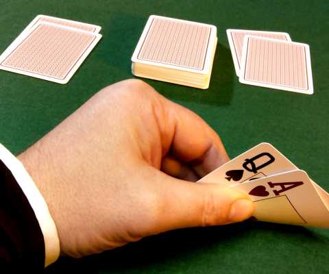 Blackjack Psychology, or the Two Approaches to the Game