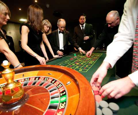 High Rollers' Privileges at Online Casinos